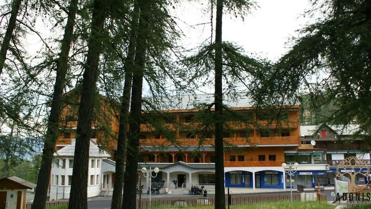 Adonis Valberg Aparthotel